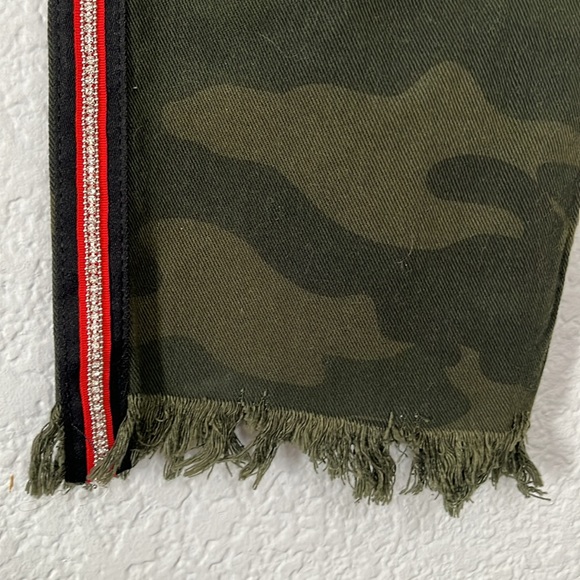 Zara Camo Jean - Picture 6 of 16